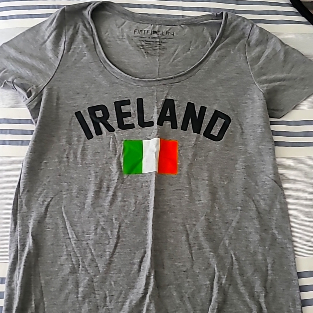 Ireland 🇮🇪 T-shirt XS